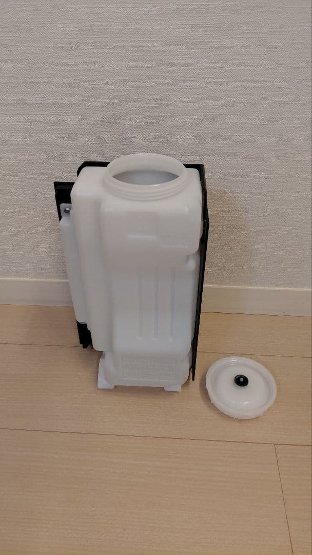 【美品】Panasonic F-VXW70 空気清浄機　加湿器付　2025年製