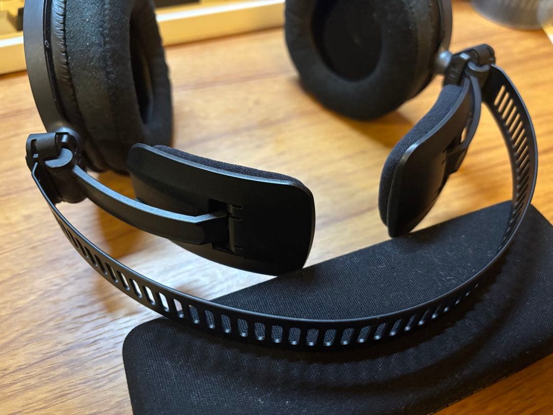 ヘッドホン audio-technica ATH R70X