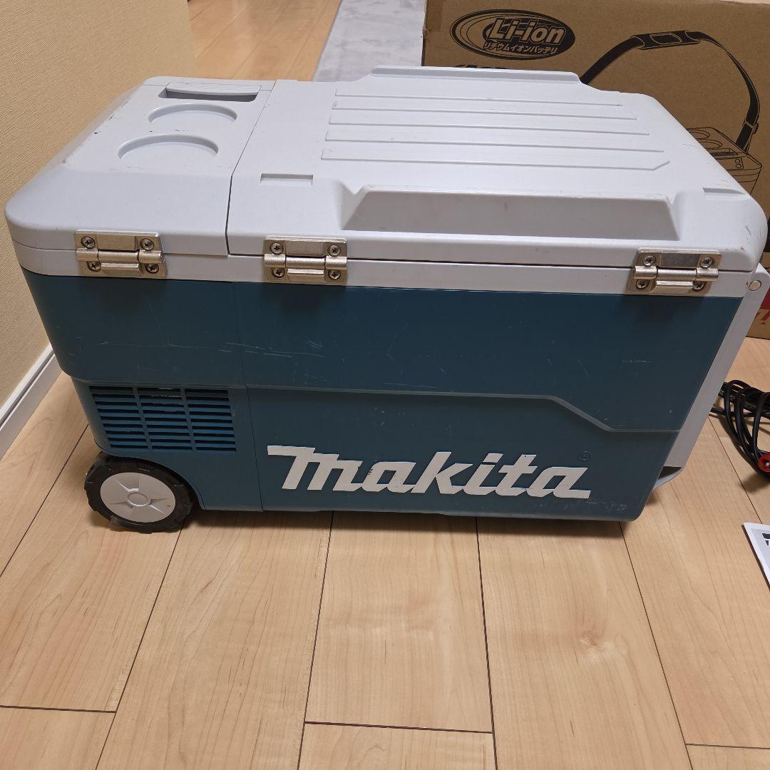 Makita CW180DZ 冷温庫