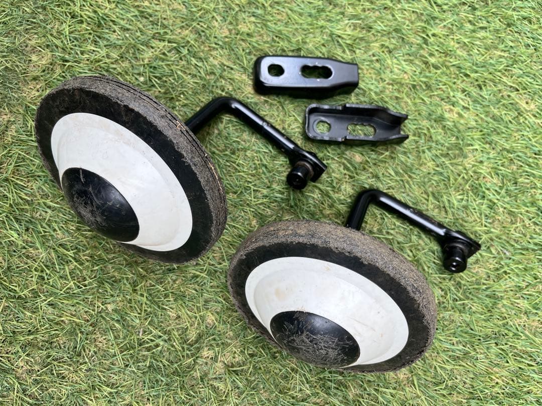 ブリヂストン ビッケ16インチ 子供用 自転車【おまけ】ヘルメット・プロテクター