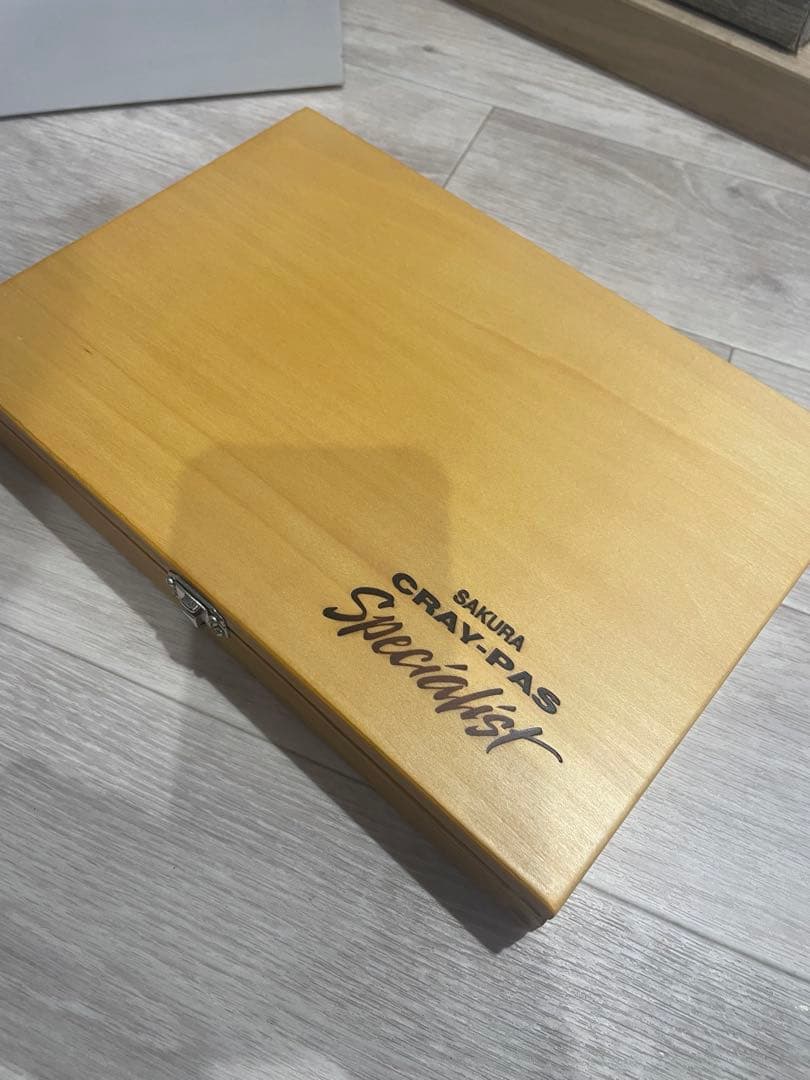 サクラクレパス スペシャリスト85色 88本入り