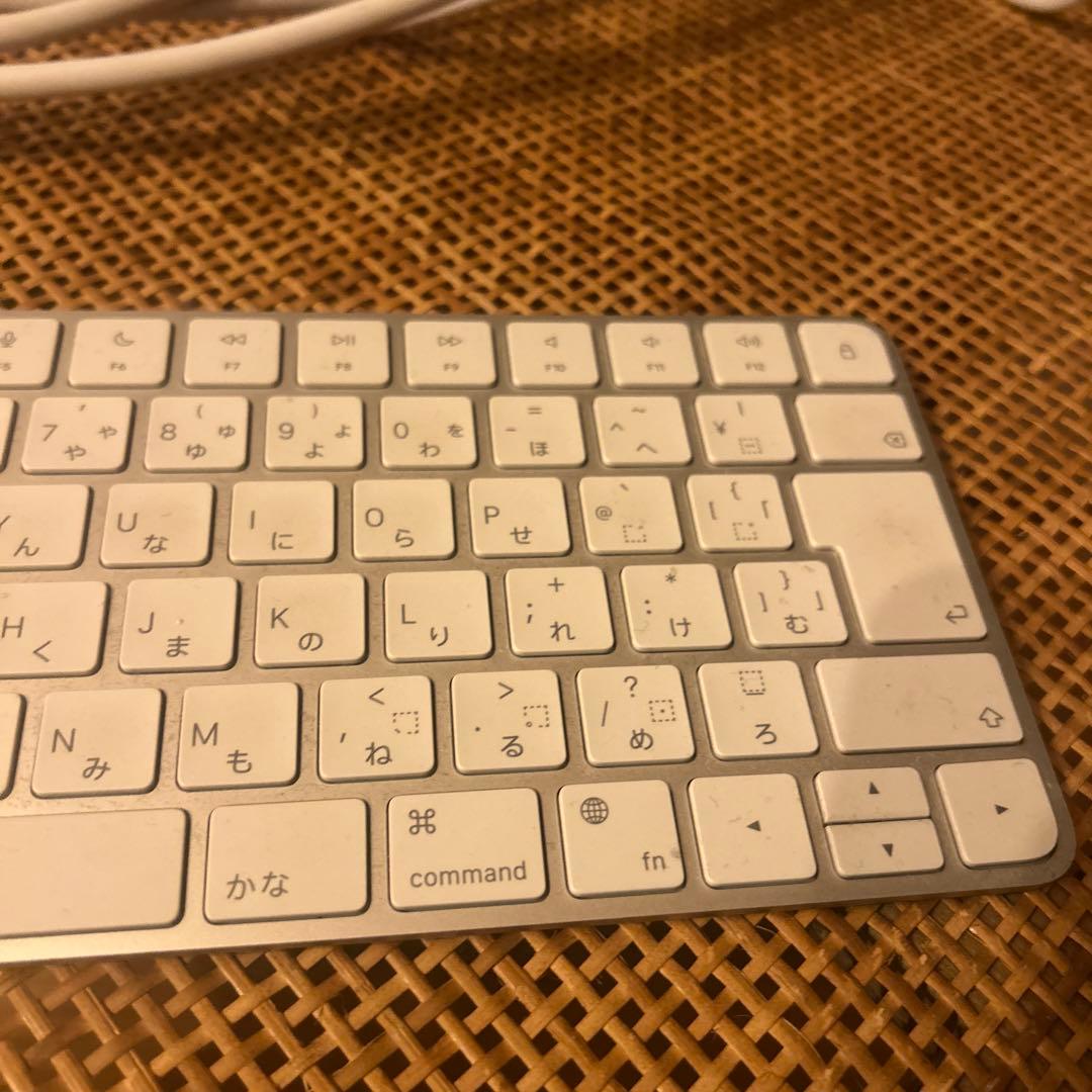 Apple iMac ホワイト + ワイヤレスキーボード・マウス