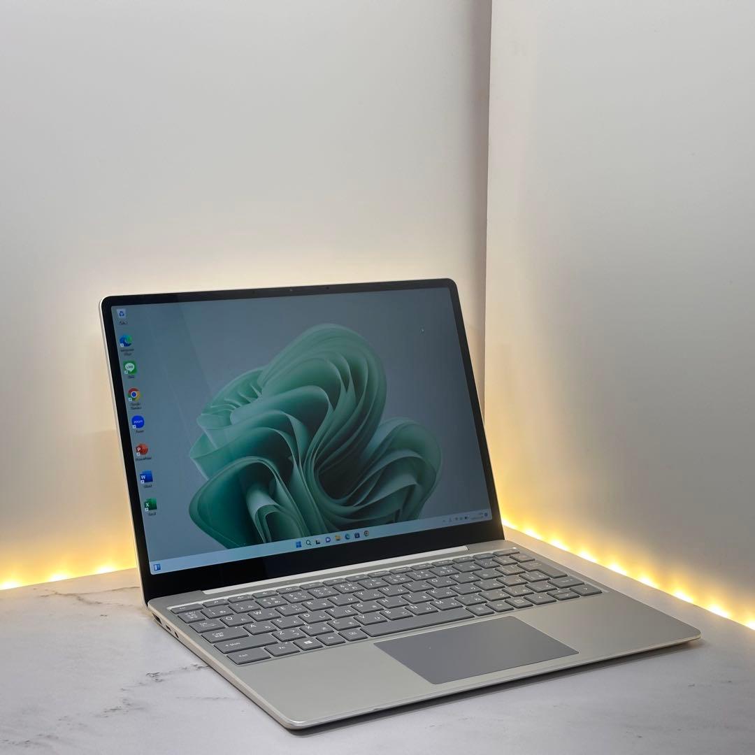 【BT◎】Surface Laptop Go Corei5/8/128