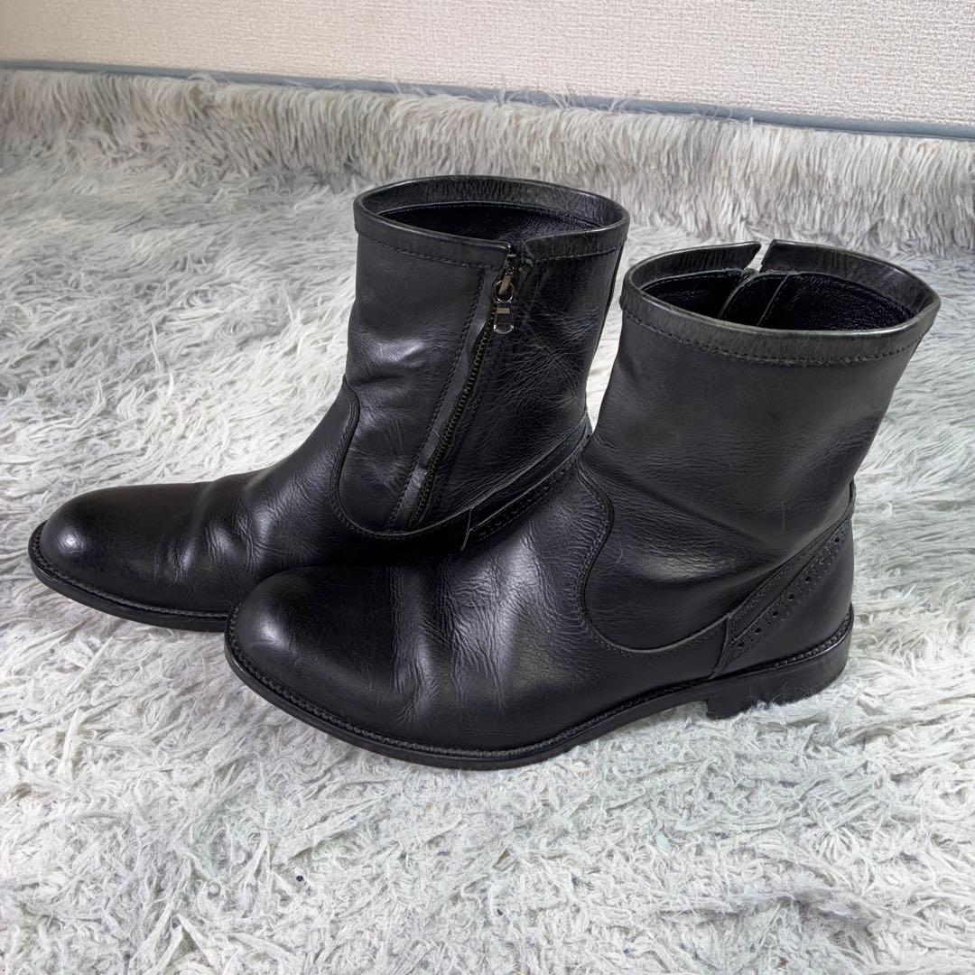 1319RINGHIO サイドジップ ブーツ ミドル メダリオン レザー