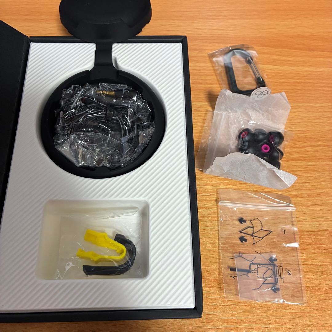 美品 final E4000 ブラック 有線イヤホン