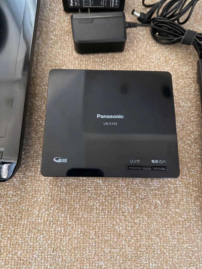Panasonic ビエラ ポータブルテレビ UN-19F10-K