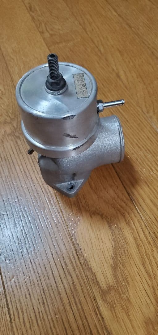 値下げ　トラスト　レーシングブローオフバルブ