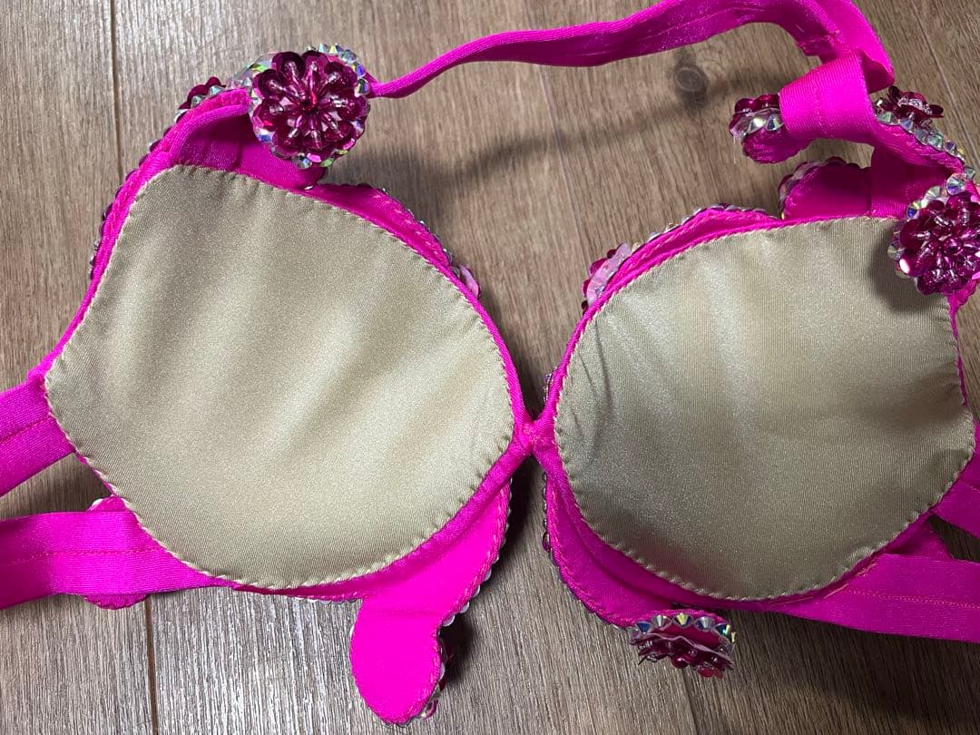 ピンクのベリーダンスブラとベルトセット