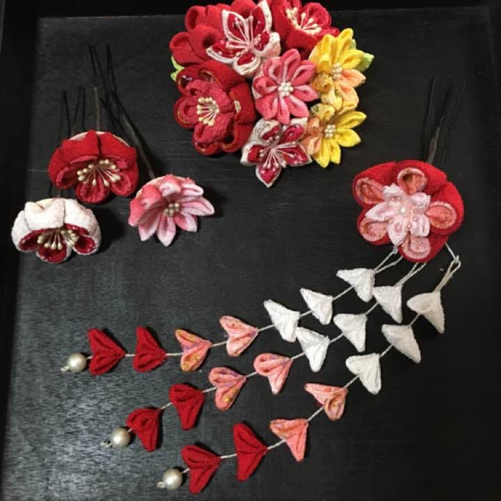 モロッコさま 専用 つまみ細工髪飾り