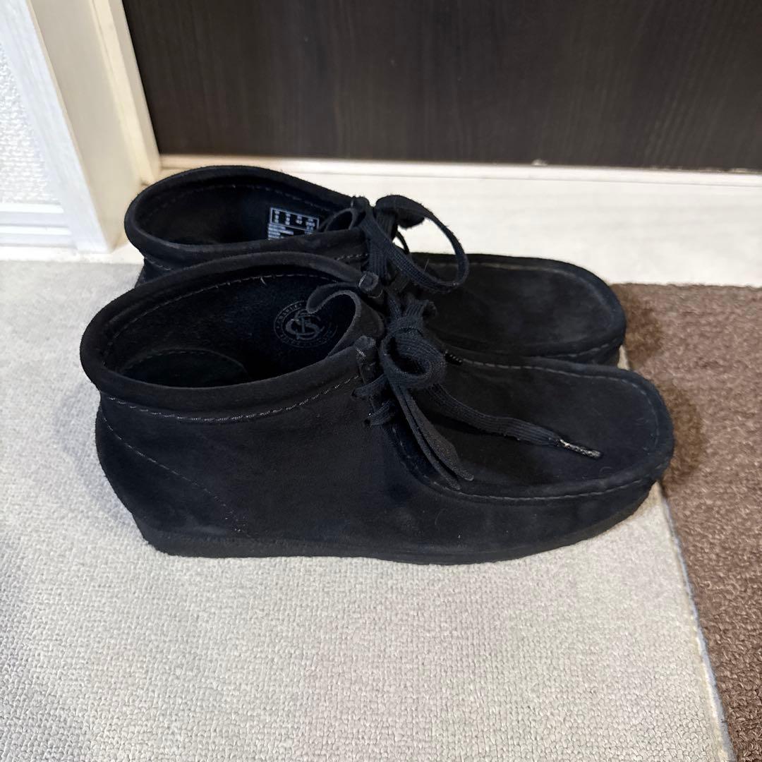 Clarks ワラビーブーツ　黒