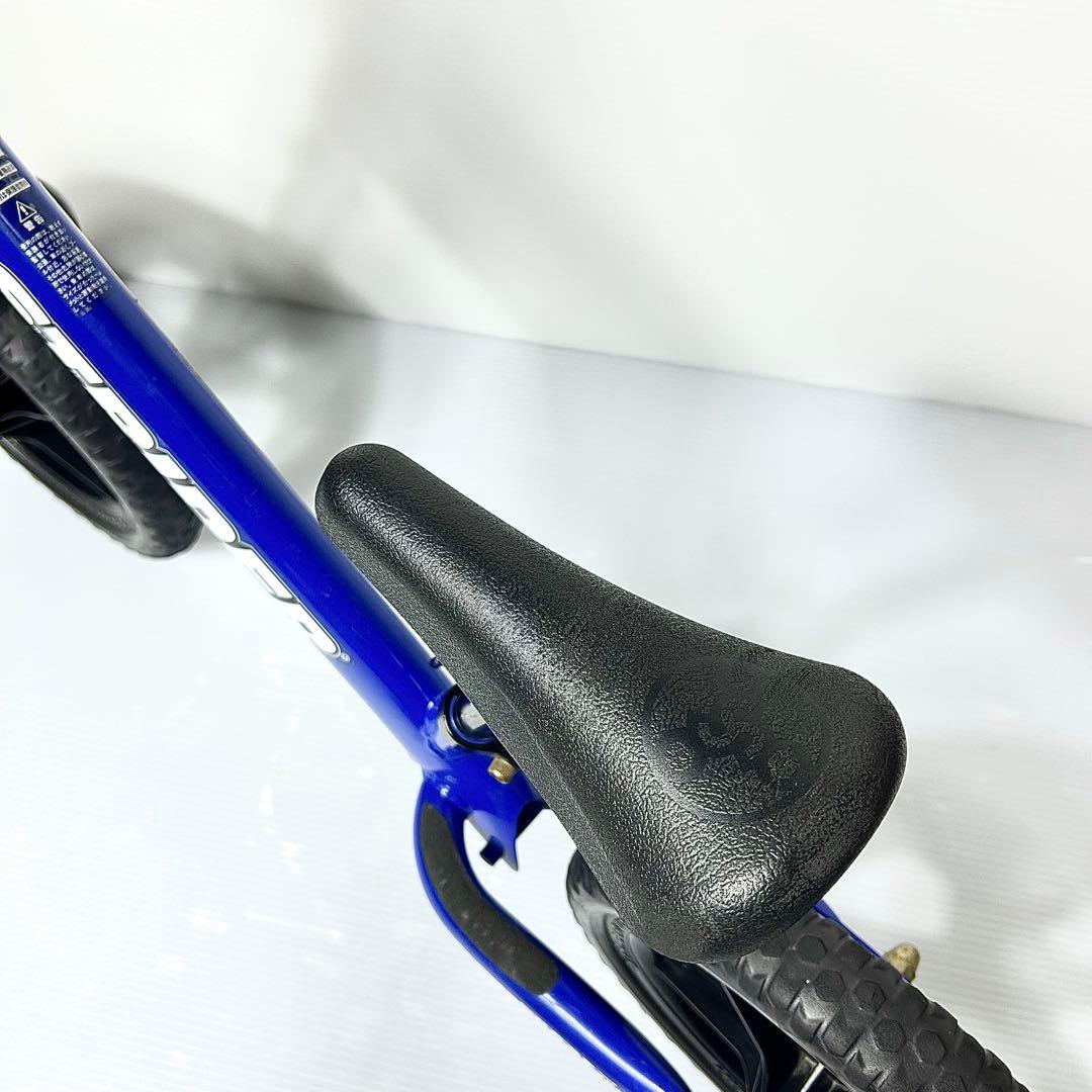 美品☆ストライダー スポーツ ブルー 青 キックバイク 補助なし