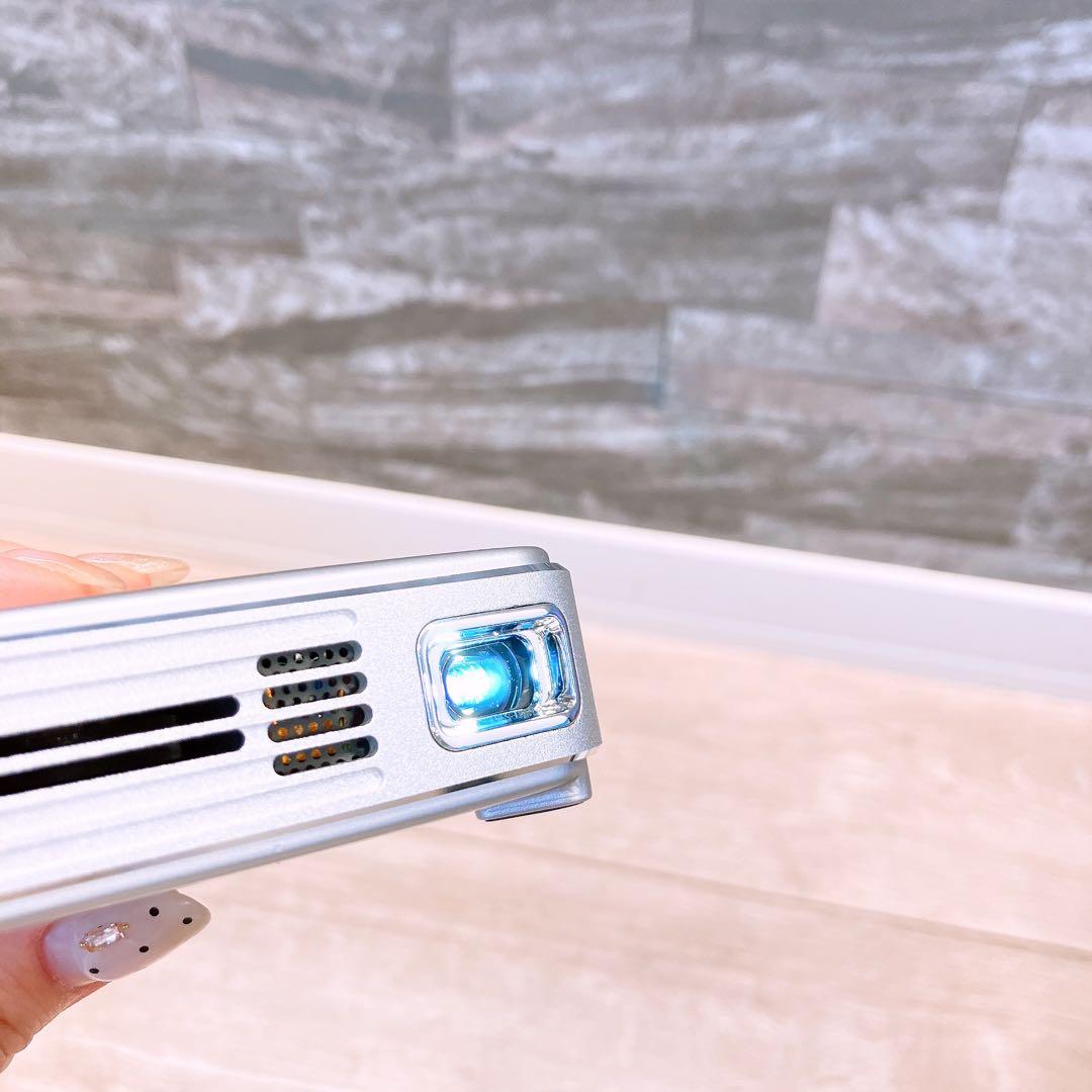 【美品】 TOKAIZ スマートミニプロジェクター