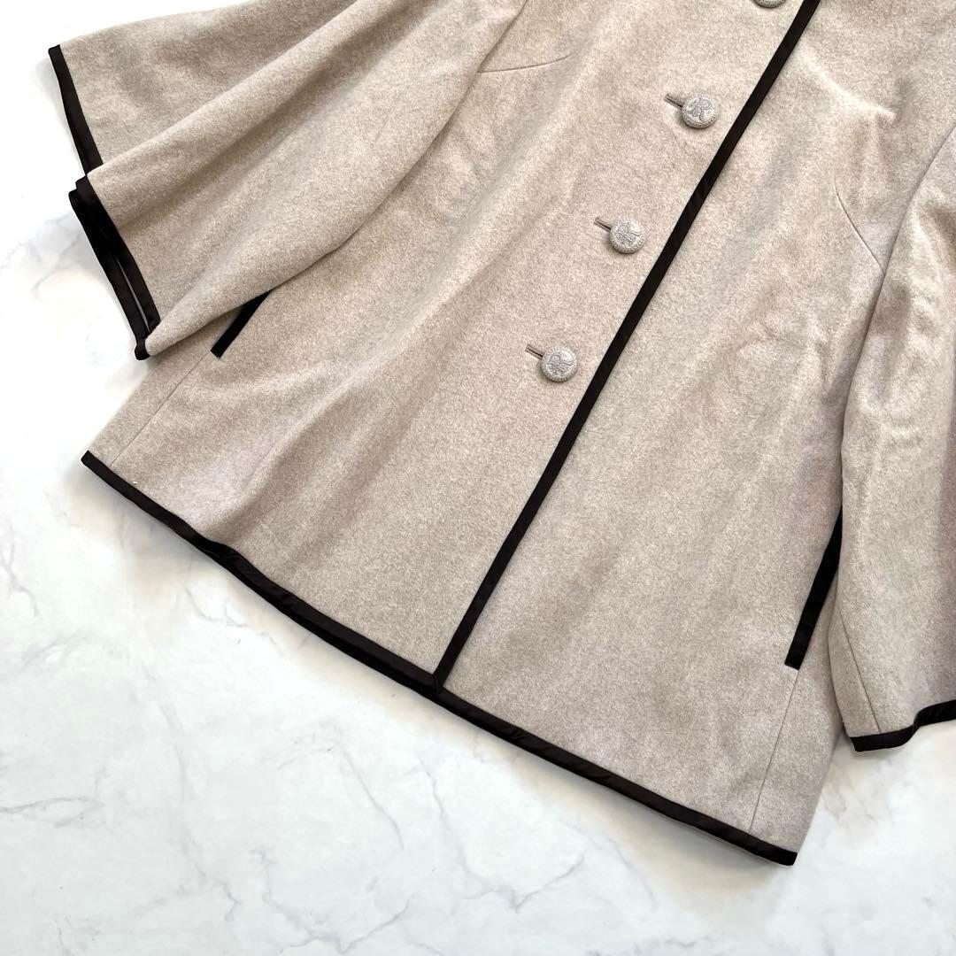 極美品☆Rene ルネ　ケープコート　ポンチョ風　刺繍ボタン　36