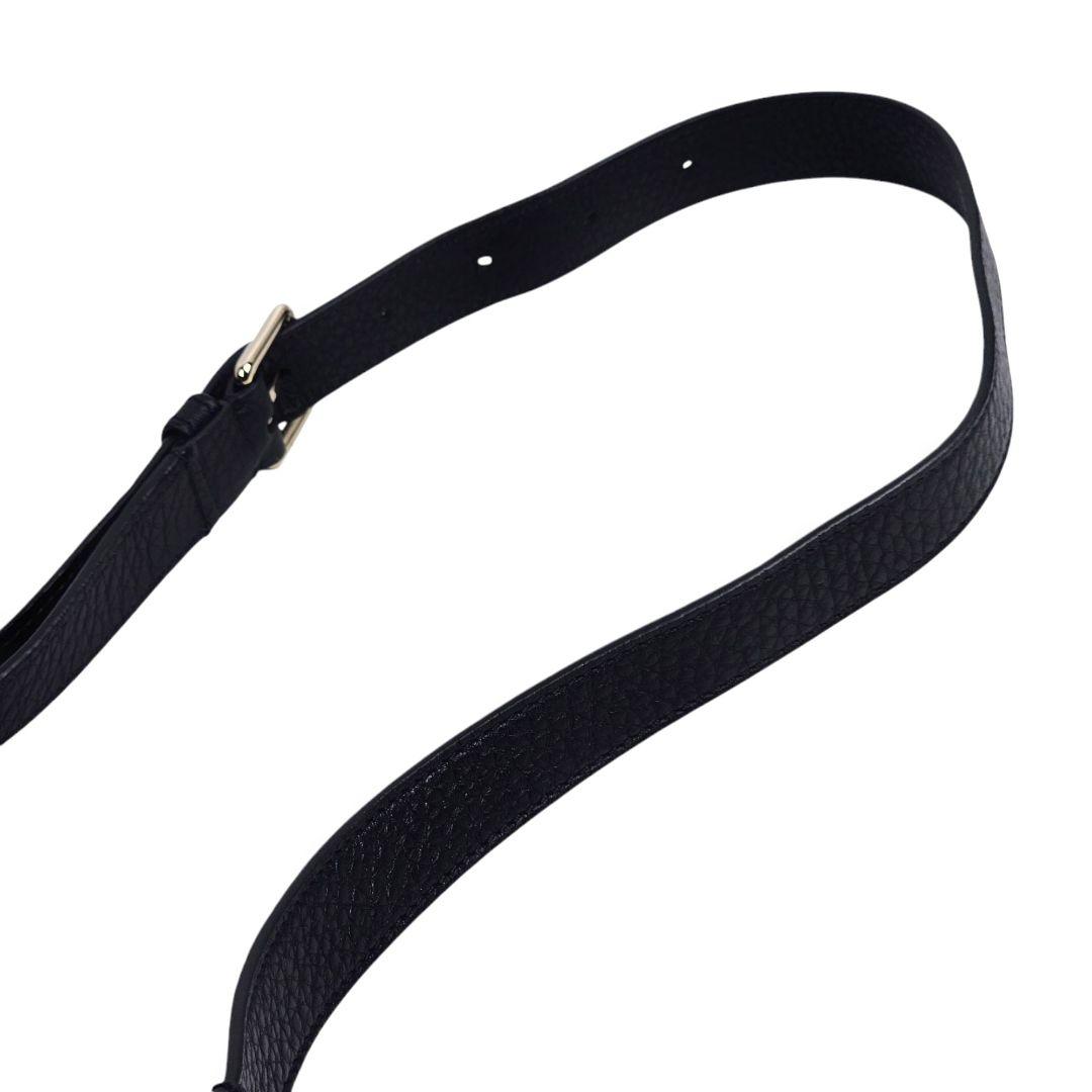 美品 ヴァレンティノ VALENTINO ロックスタッズ ボディバッグ