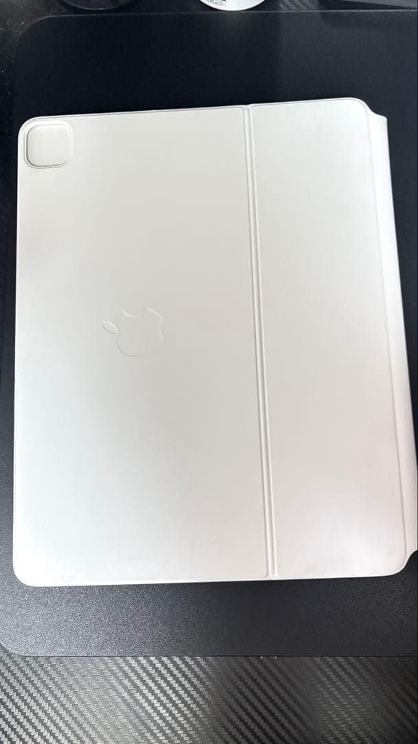 iPadPro第6世代　Apple純正キーボード　ホワイト