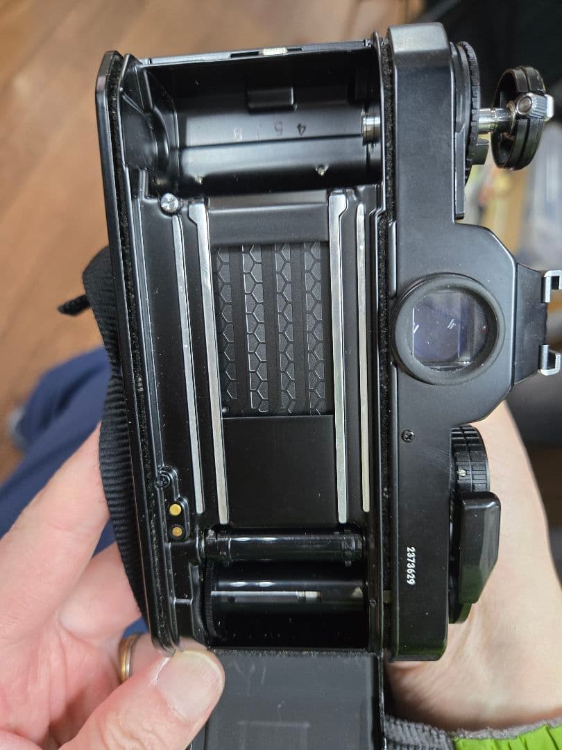 Nikon FE2 フィルム一眼レフカメラ　ジャンク品