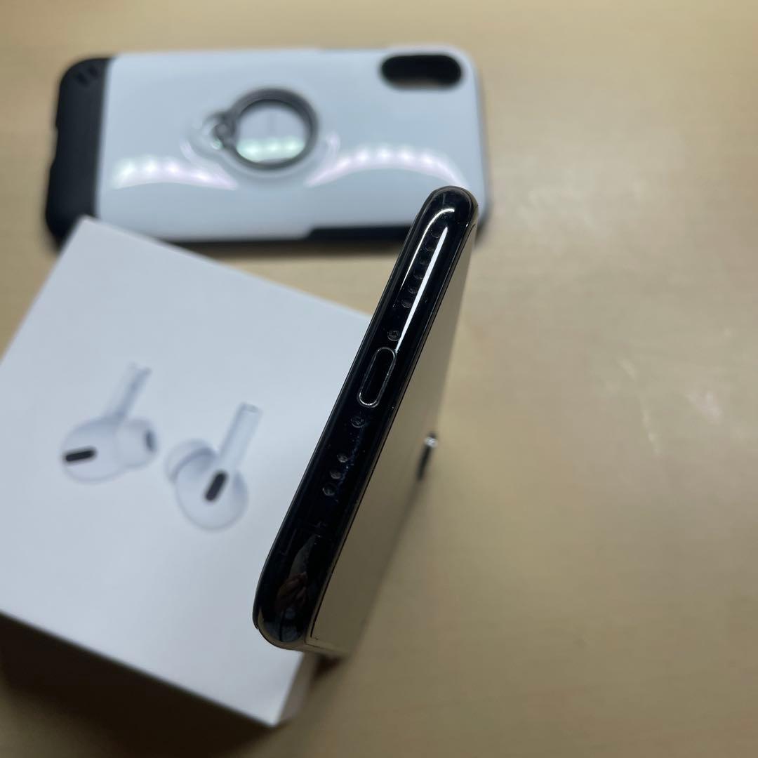 iPhoneXS 256GB SIMフリー　バッテリー最大容量82%