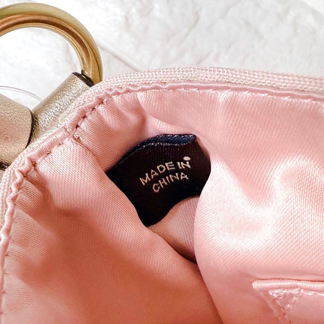 未使用✨COACH ワンショルダーバッグ アクセサリーポーチ シグネチャー