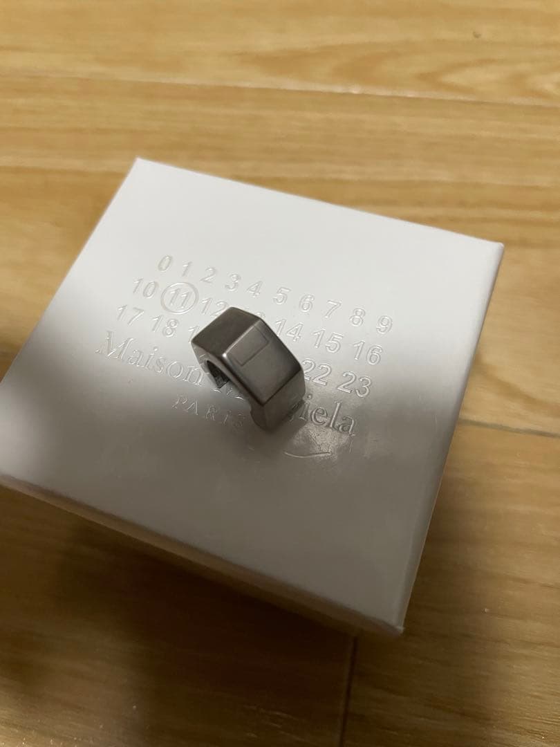 Maison Margiela ナンバリング ボルト&ナット フープピアス