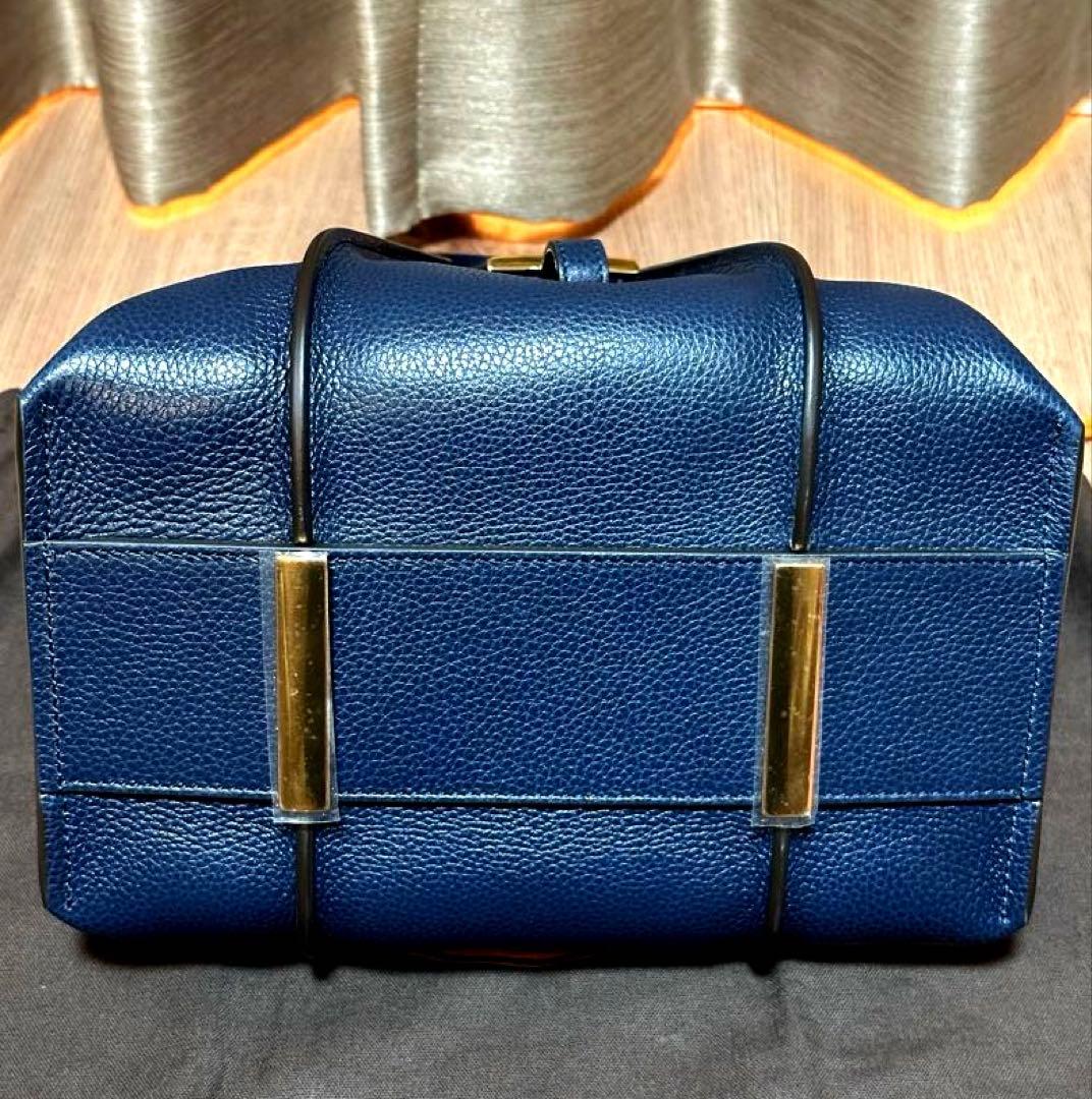 Tタイムレス　レザーショルダーバック ミニ ブルー未使用新品