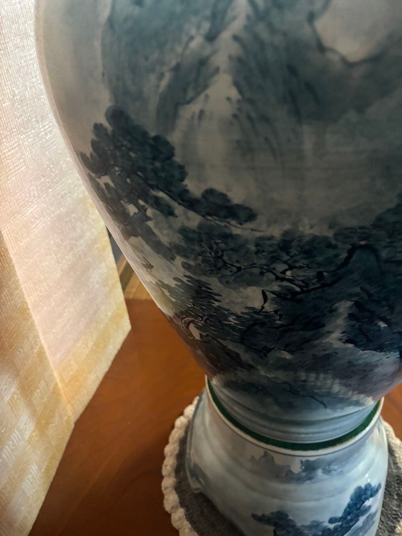 【有田焼　金龍窯　博山作‼️】山水飾壷　沈香壺　　大壷骨董品 飾壺 置物 古美術品