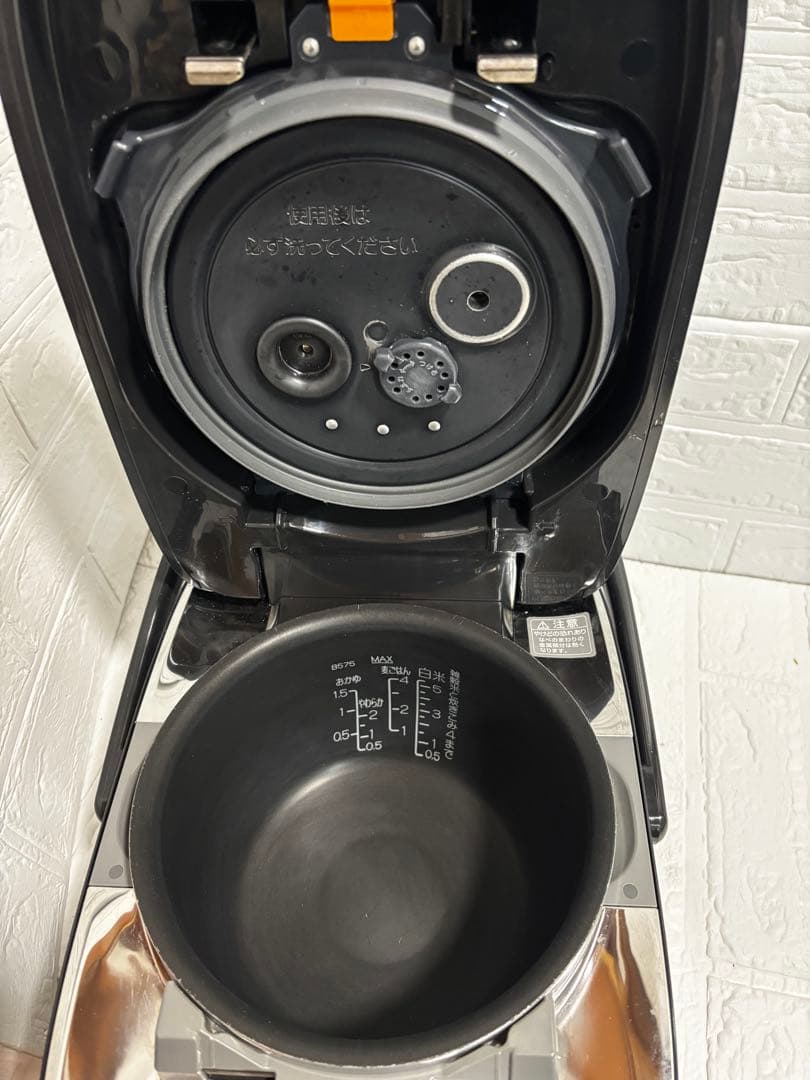 【美品】象印 炊飯器 NW-LB10 2021年製