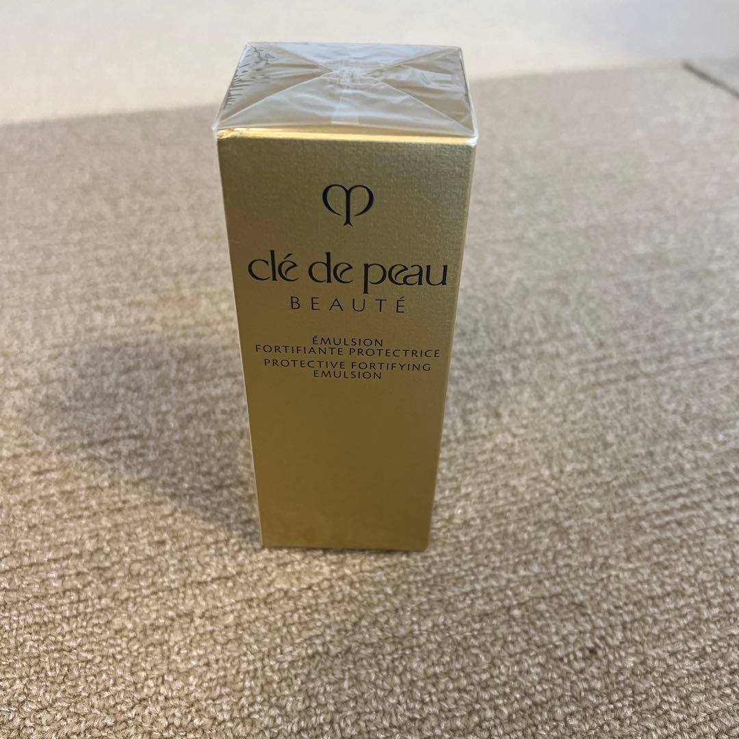 新品　clé de peauエマルジョン日中用レフィル