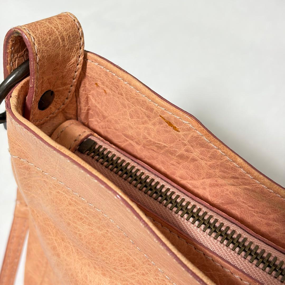 バレンシアガ ジャイアントヒップ ショルダーバッグ