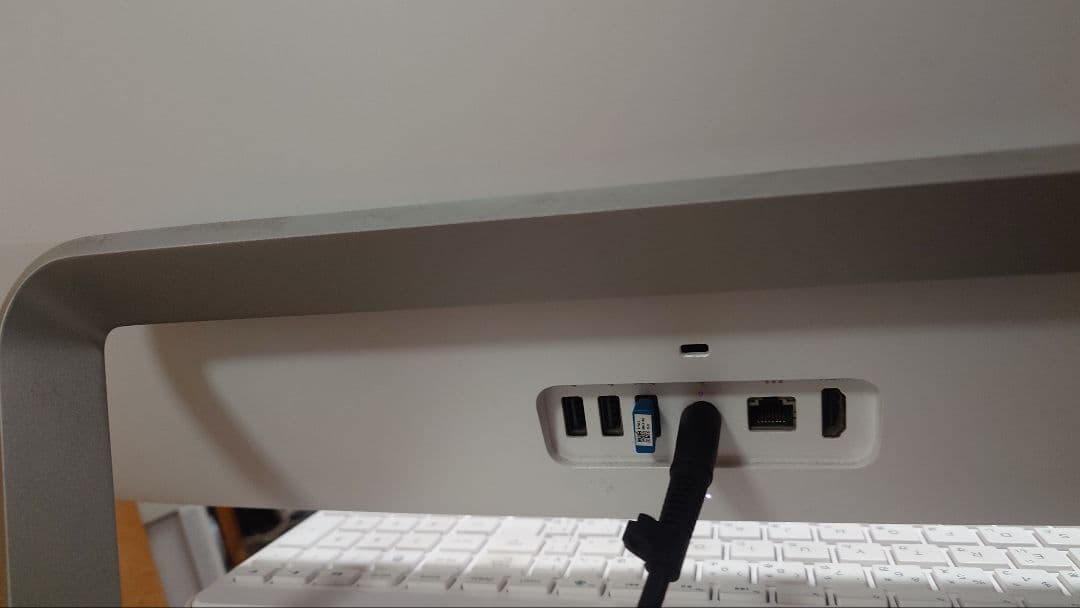 HP社製　ディスプレイ一体型　オールインワンPC