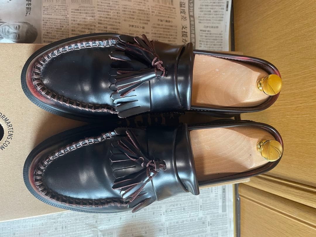 ドクターマーチン　Dr. Martens タッセルローファー　チェリーレッド