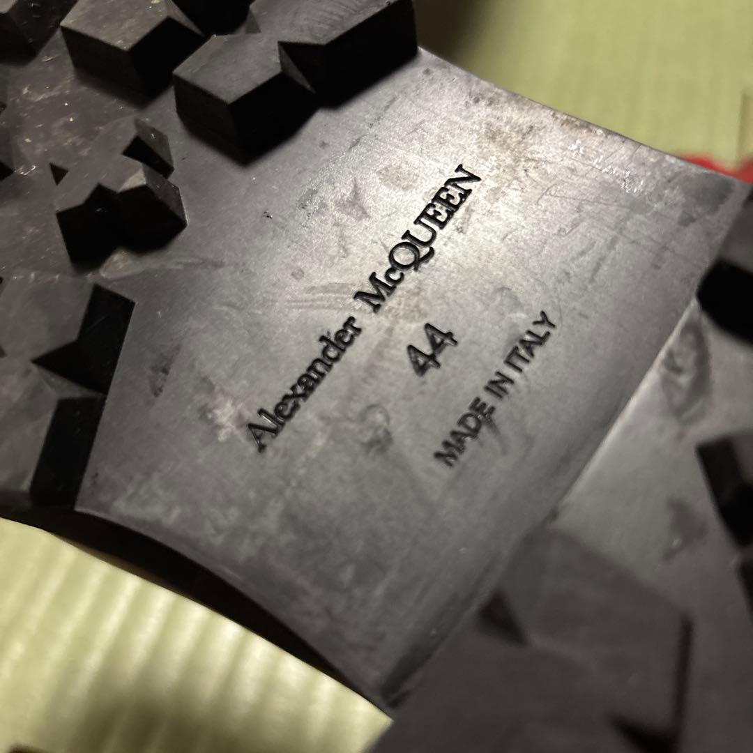 Alexander McQueen ブラック サイドゴアブーツ