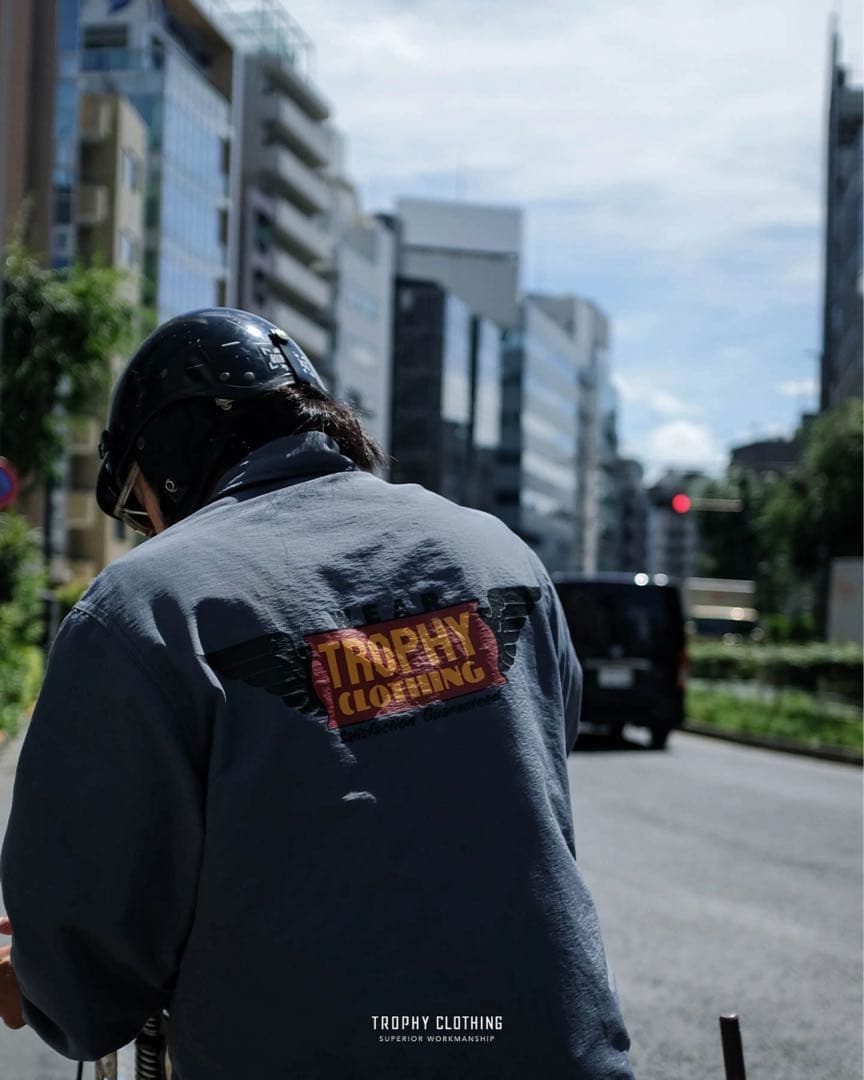 ヤ*ト様 【新品タグ付き】Wing Logo Warm Up Jacket