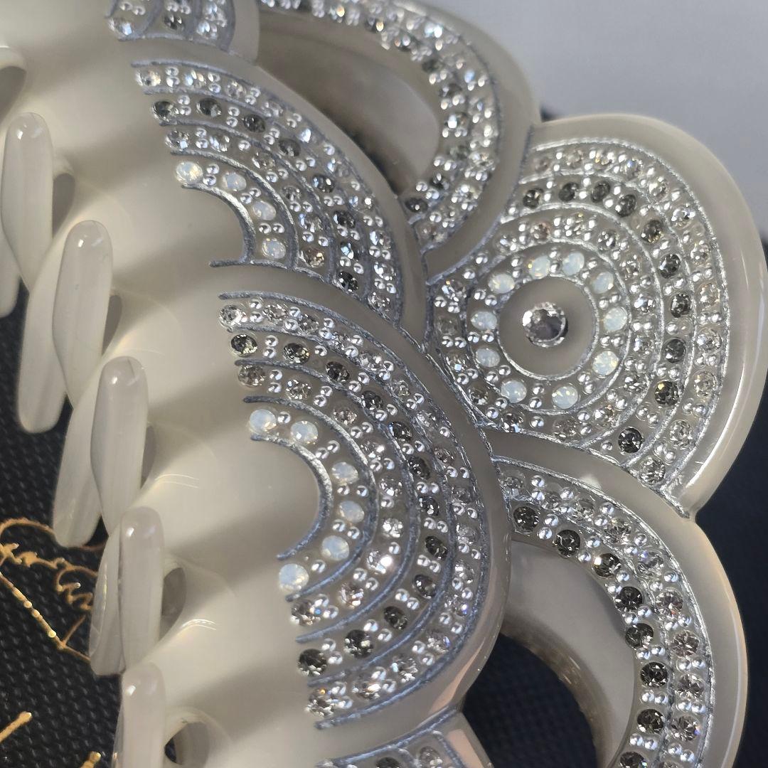 ALEXANDRE DE PARIS　豪華キラキラ　オフホワイトクリップ　L