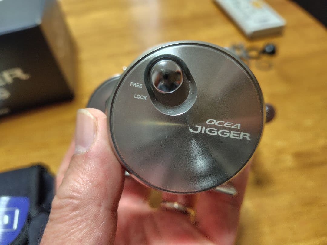 超美品　シマノ　17オシアジガー1500HG