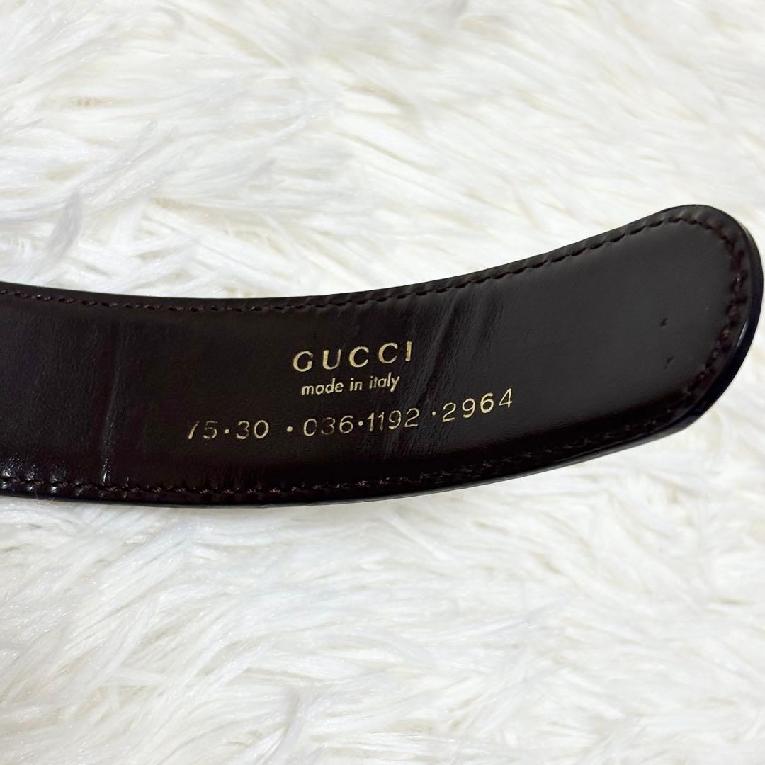 専用　GUCCI グッチ ベルト GGロゴ　レザー 本革　ゴールド　黒