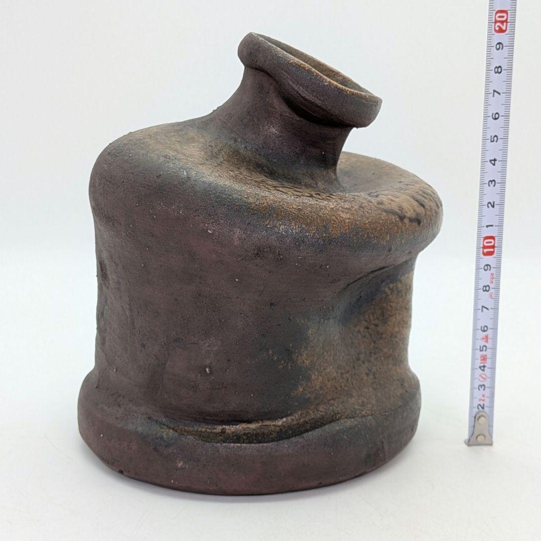 備前焼 古備前写変形花入 花器 フラワーベース 花瓶 置物 華道具 茶道具 蹲壺