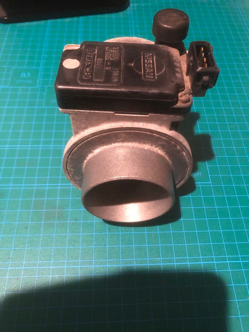 日産 フィガロ エアフロー 中古品