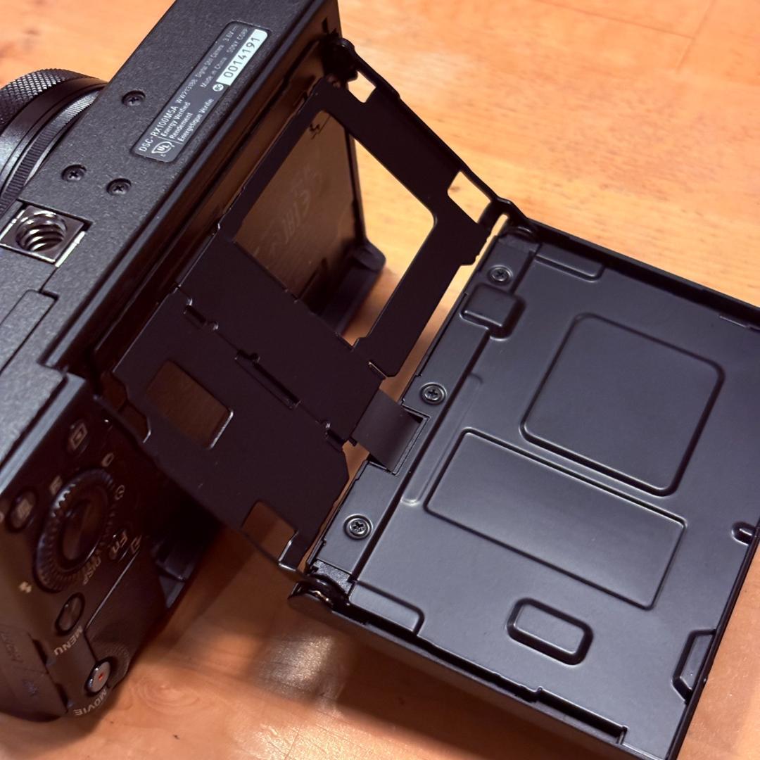 SONY RX100M5A 美品｜元箱・付属品フルセット｜動作良好