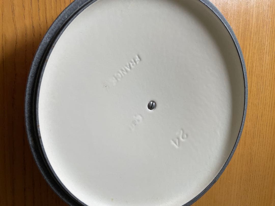 ルクルーゼ ジャポネーズ 24センチ