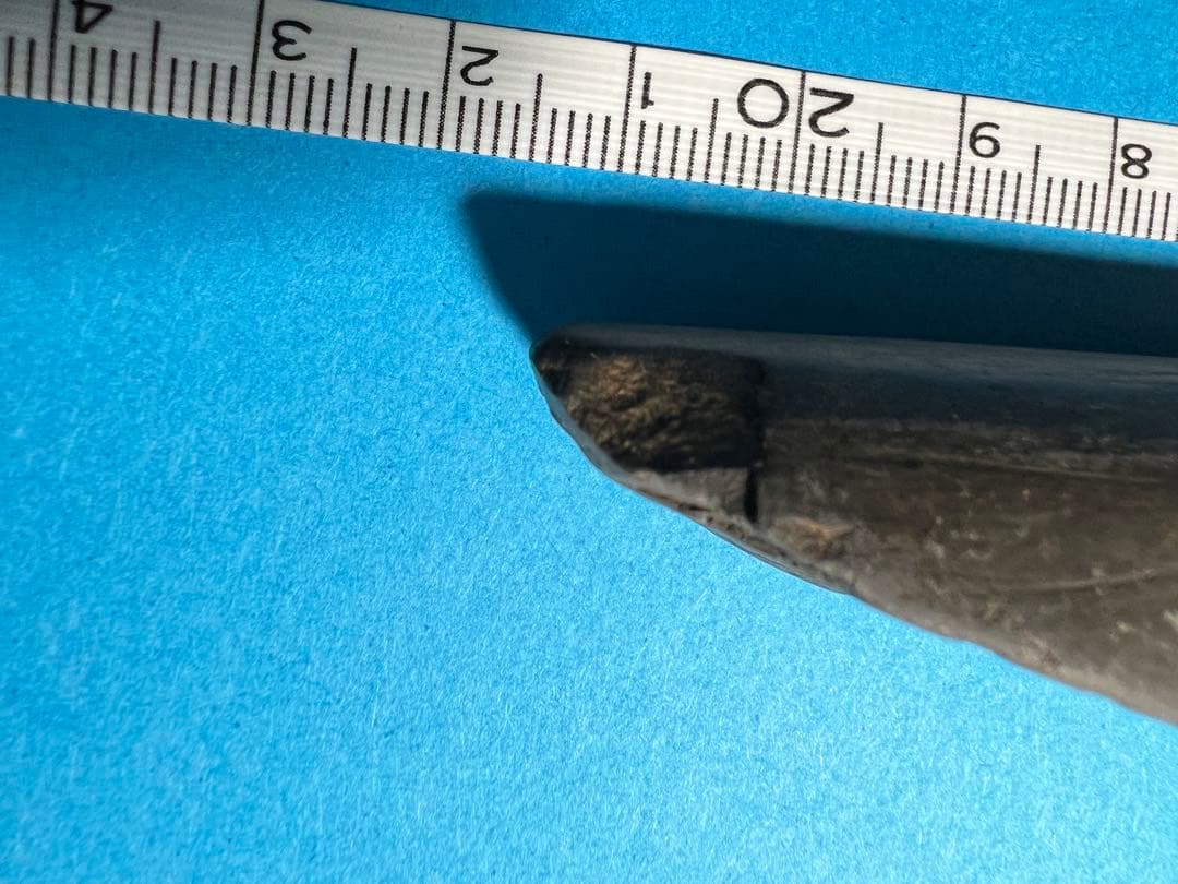 石器　石棒の真ん中　v26