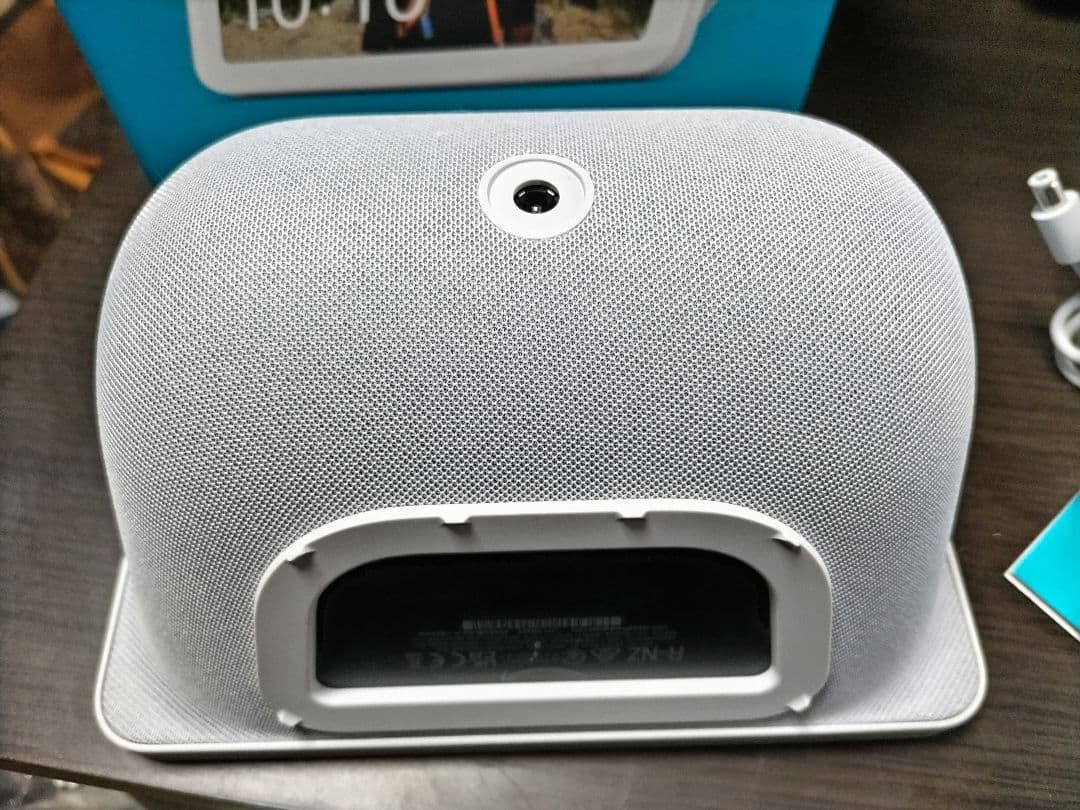 Echo Show 8 第3世代　スマートスピーカー