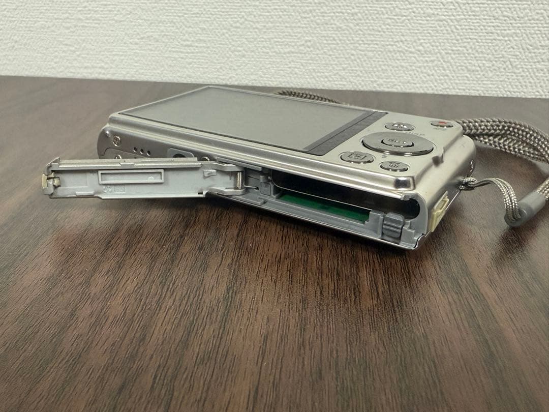 【美品】CASIO EXILIM EX-ZS12 カシオ エクシリム