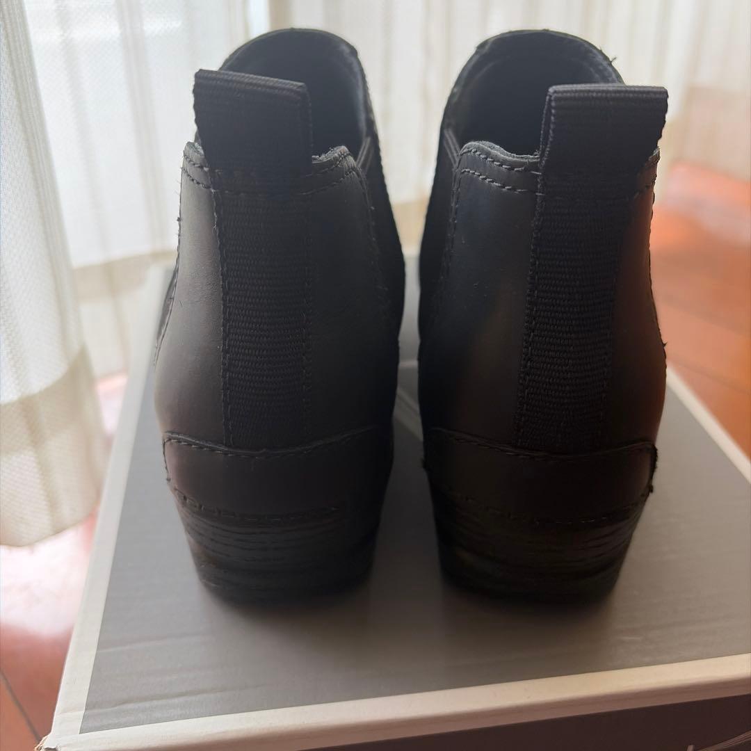 dansko Frankie Oiled ブラック サイドゴアブーツ