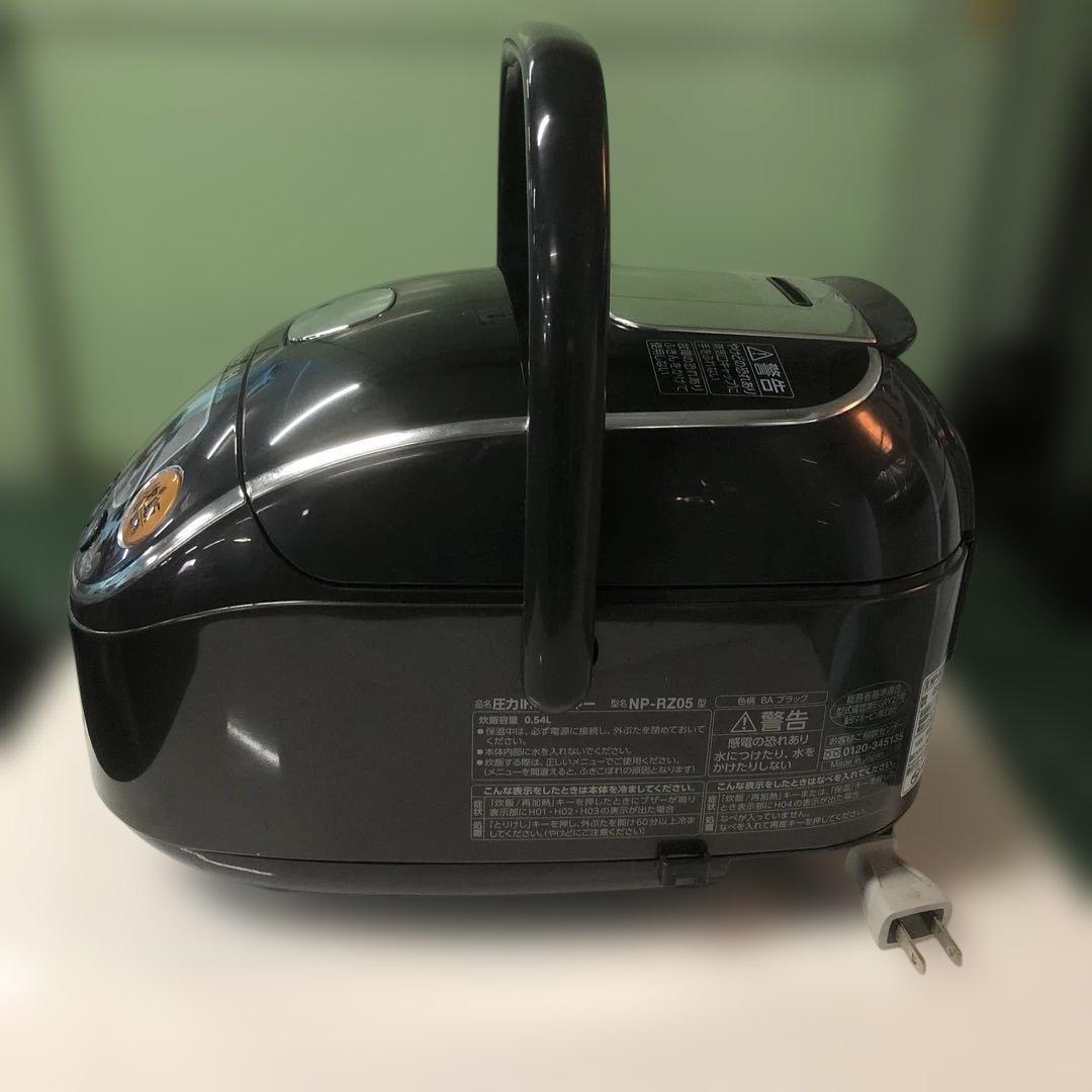 炊飯器 NP-RZ05 ブラック 3合炊き 圧力IH 3合炊き 象印