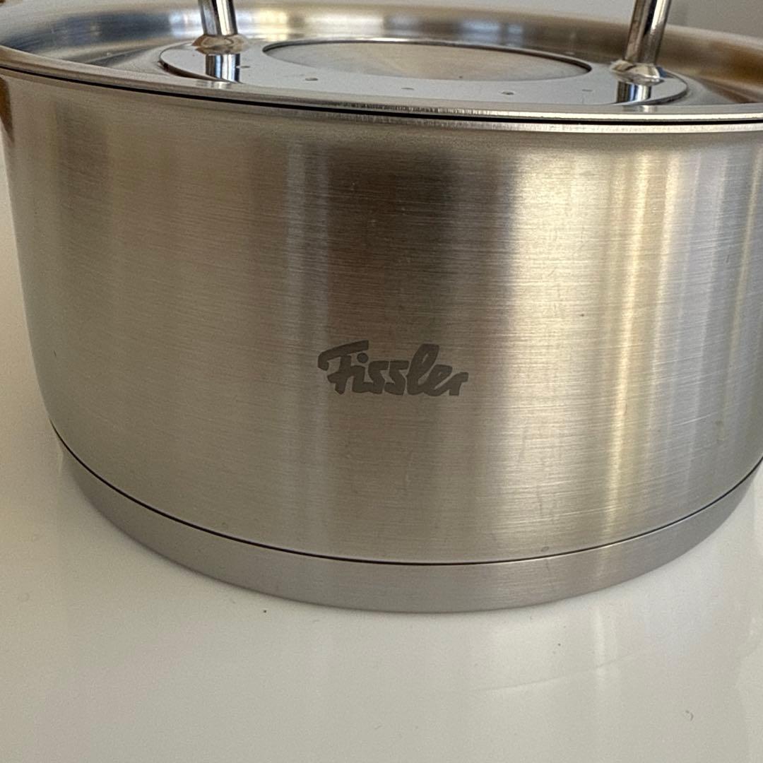 Fissler ステンレススチール 片手鍋 蓋付き　お値引きしました