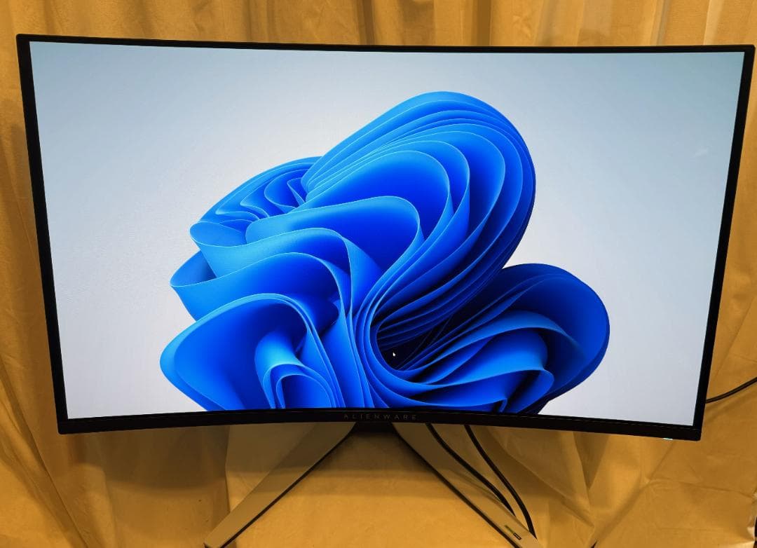 【極美品・保証有】Alienware 32 4K AW3225QF モニター