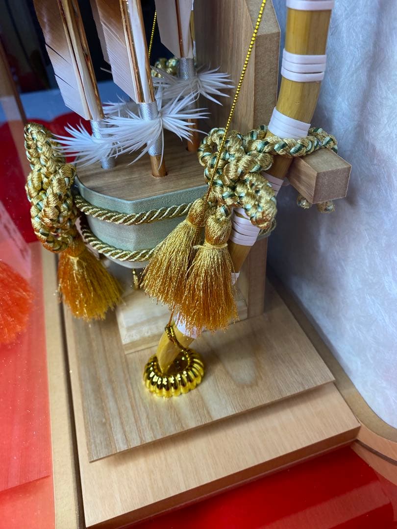 平安豊久　破魔弓　白木　円形アクリルケース・間口約３０×奥行約１６×高さ約３０㎝