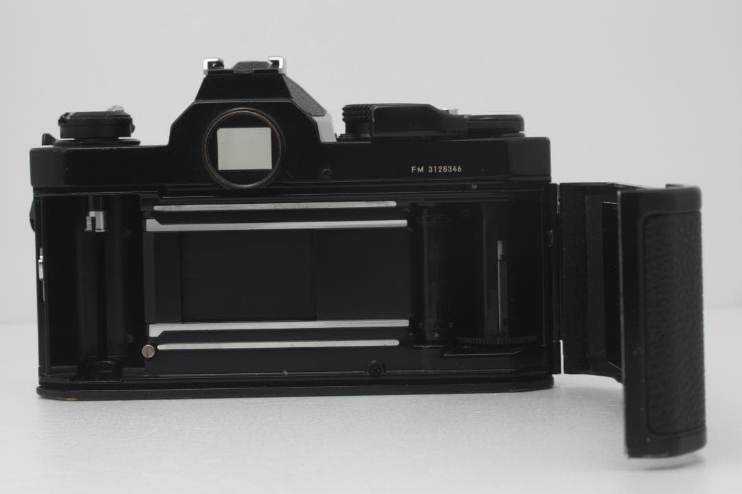 【良品】ニコン Nikon FM ストラップ付き #254c
