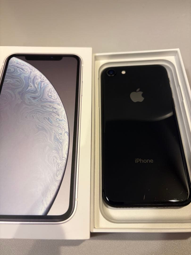 Apple iPhone 8 64GB ブラック 100% 本体のみ