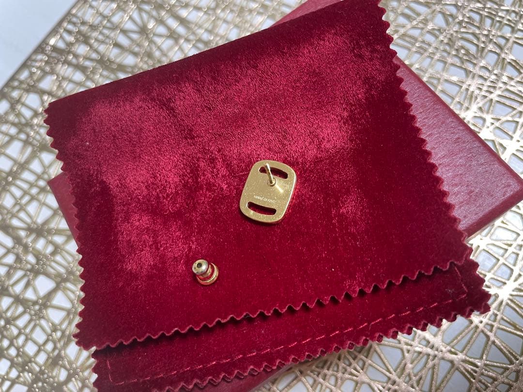 Salvatore Ferragomo ピアス（片耳）